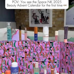 @spacenk’s instagram video of Space NK Beauty Advent Calendar