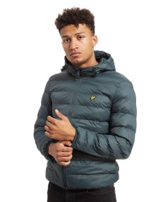 Shop Lyle & Scott Lightweight Puffer Jacket - Green and more