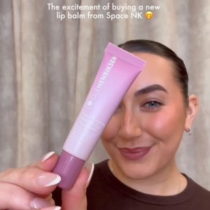 @spacenk&rsquo;s instagram video of Ole Henriksen Pout Preserve Peptide Lip Treatment