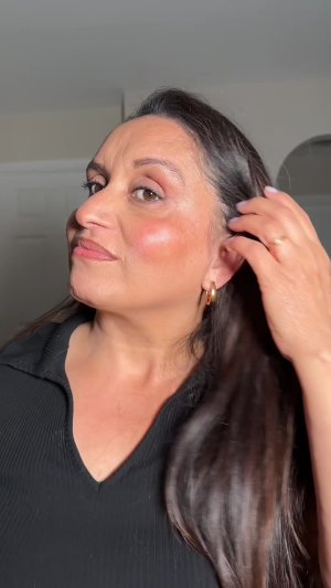 &rsquo;s mediaimport video of Sarah Creal Beauty Just Like Paradise 12H Peptide Sculpting Cream Bronzer,Sarah Creal Beauty Eyes Up Creamy Kajal Longwear Liner