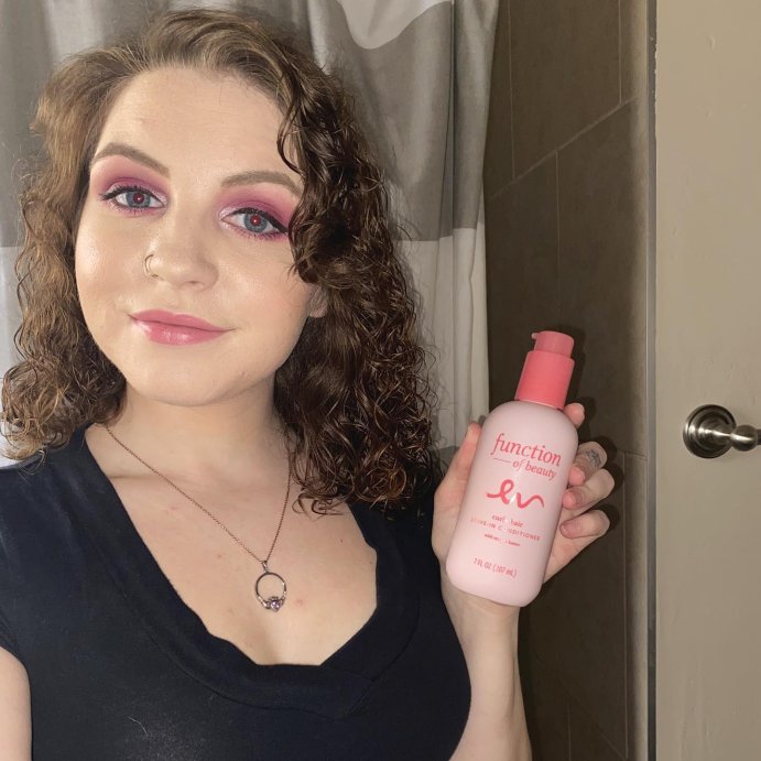 user image by @ojo.sakura, Function of Beauty Curly Hair Leave-In Conditioner Base with Mango Butter - 7 fl oz