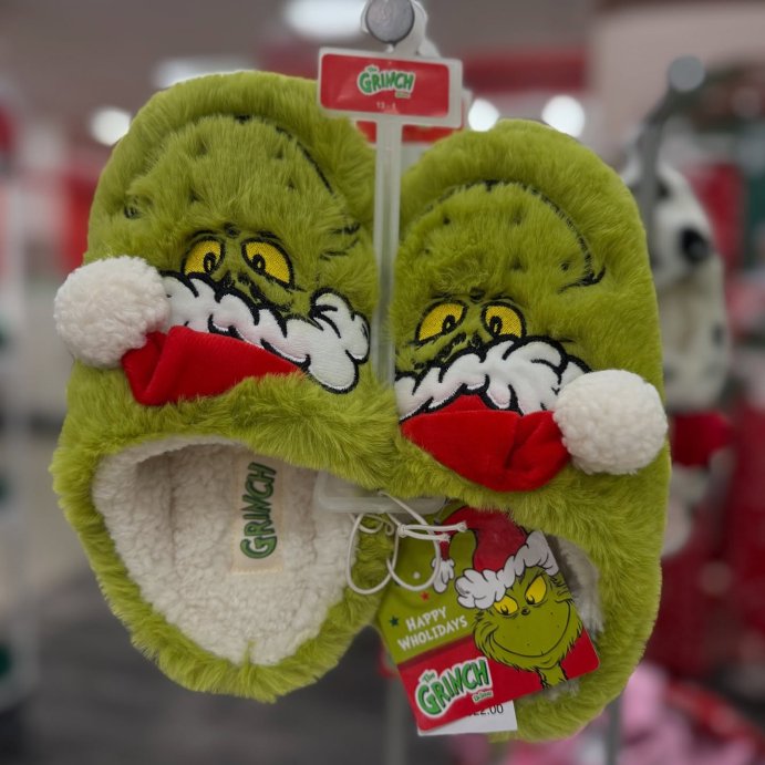 user image by @glamgirlnatalie, The Grinch Women's Slide Slippers - Green