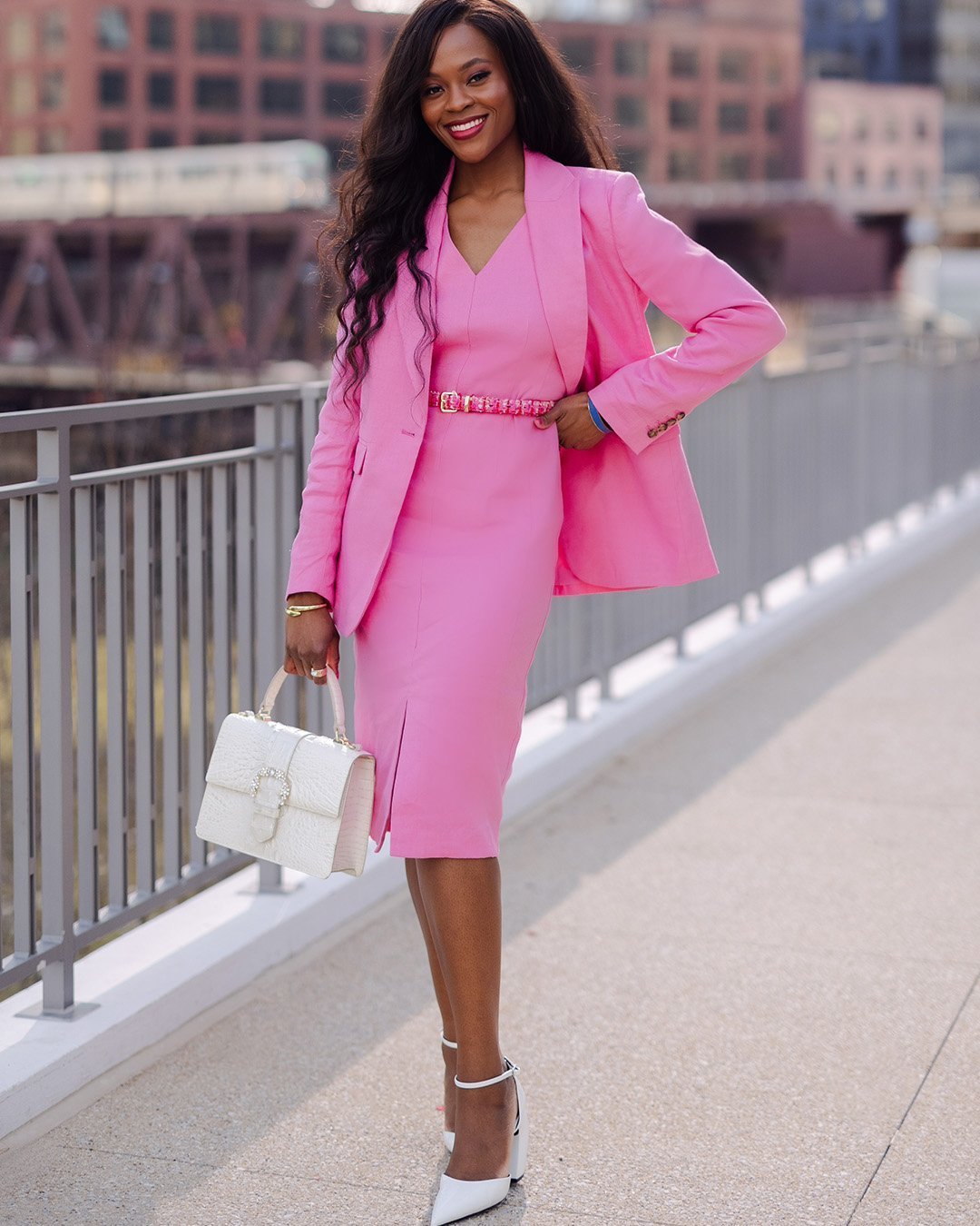 The Seamed V-Neck Sheath Dress in Linen Blend