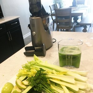 Kuvings Whole Slow Juicer Elite C7000