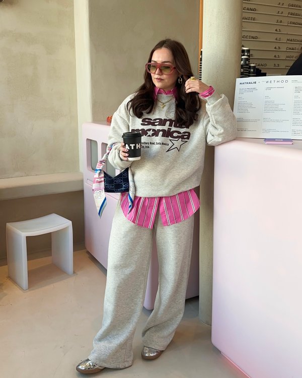 【23.65】22SS★ CIRCLE BEAR SWEAT SHIRT Round neck STWD sweatshirt - pull&bear