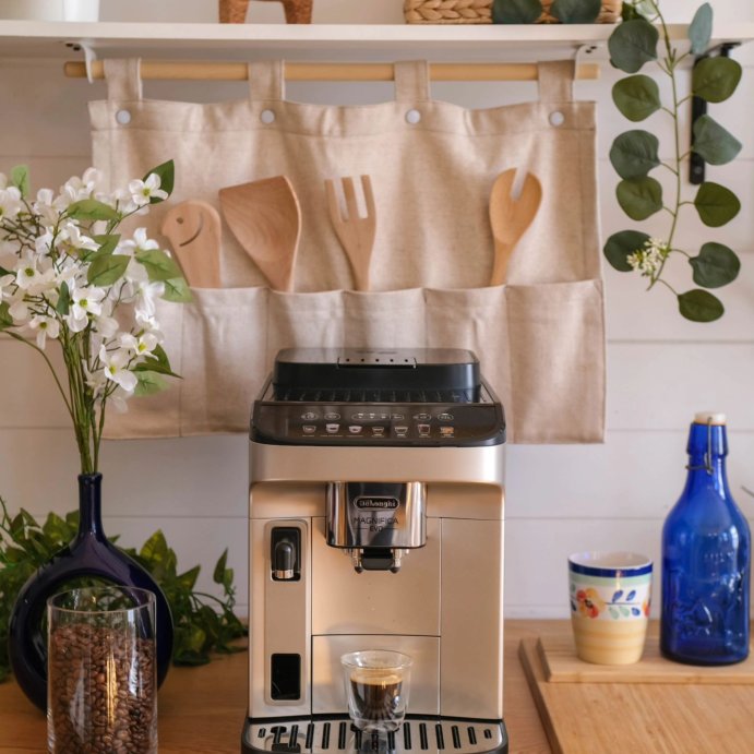 user image by @igjustin, De&#39;Longhi Magnifica Evo with LatteCrema System - ECAM29084SB: 15 Bars, Milk Frother, Grind &#38; Brew, Silver, 60oz Capacity