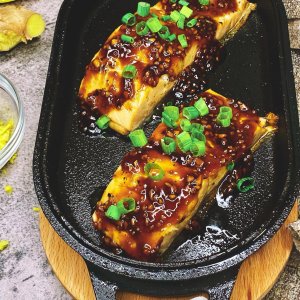 Ooni Cast Iron Grizzler & Sizzler Pan Cookware Set with