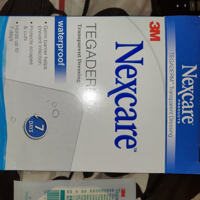 user image by Ismelda, Nexcare Tegaderm Waterproof Transparent Dressing Bandage - 2-3/8 in x 2 3/4 in - 8ct.