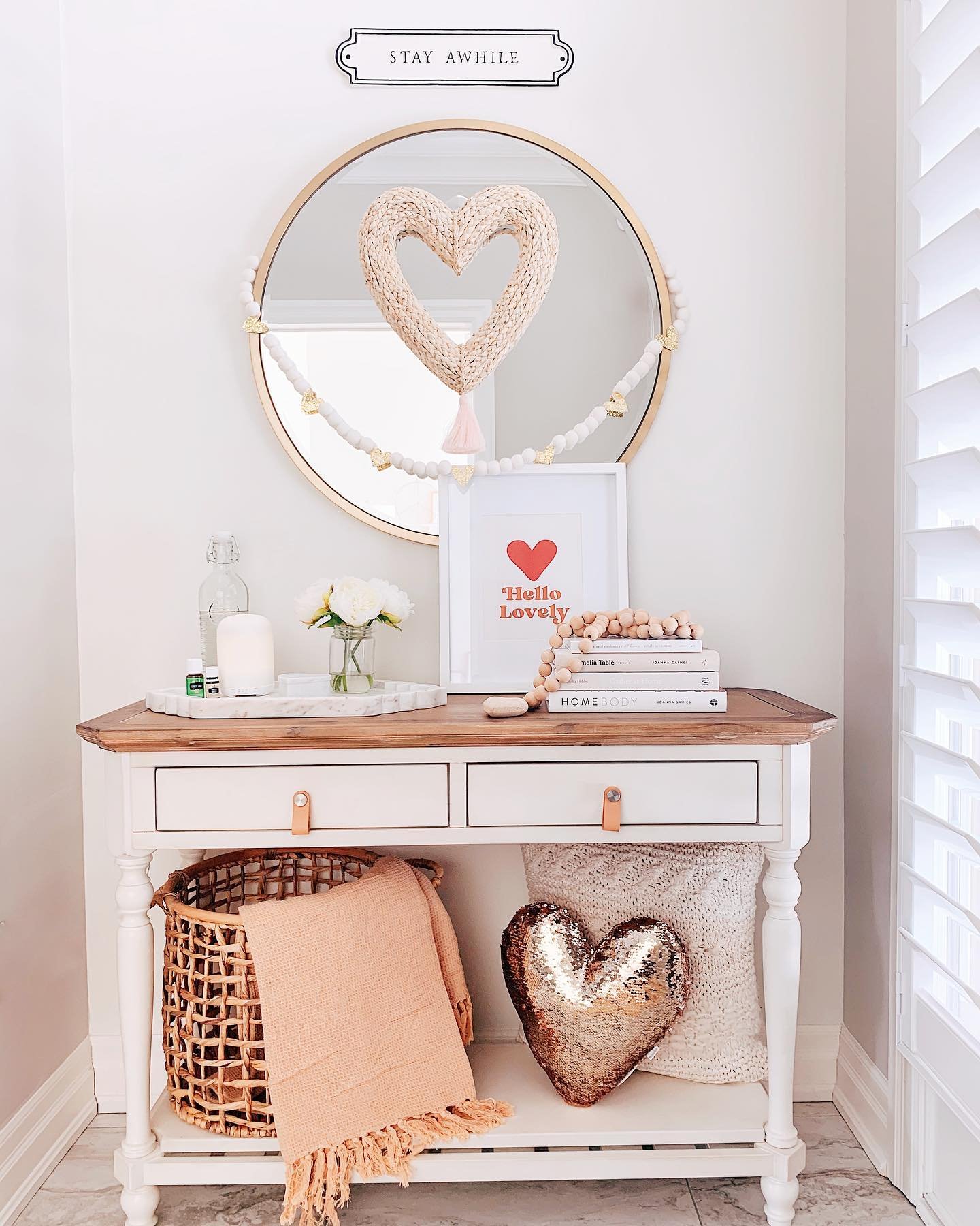 user image by @hellosweethome, Homebody: A Guide to Creating Spaces You Never Want to Leave by Joanna Gaines (Hardcover)