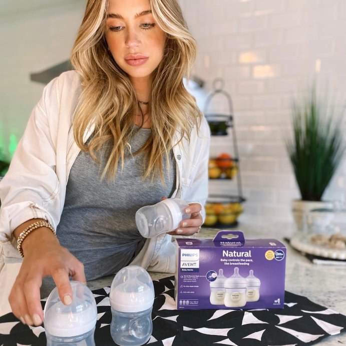 user image by @alexandriadeberry, Philips Avent 3pk Natural Baby Bottle with Natural Response Nipple - Clear - 4oz