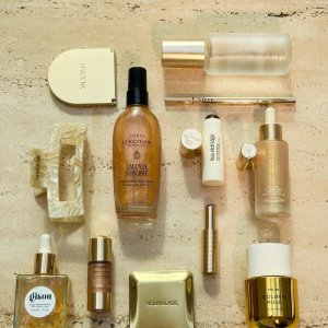 @spacenks {1} {2} van {3}