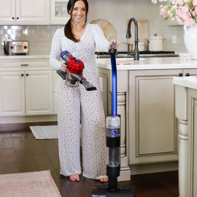 user image by fivefootfeminine, Dyson WashG1 Wet Cleaner Matte Black/Blue: Bagless, Battery-Powered, 4 Speeds, Hardwood &#38; Hard Floor, 2-Year Warranty