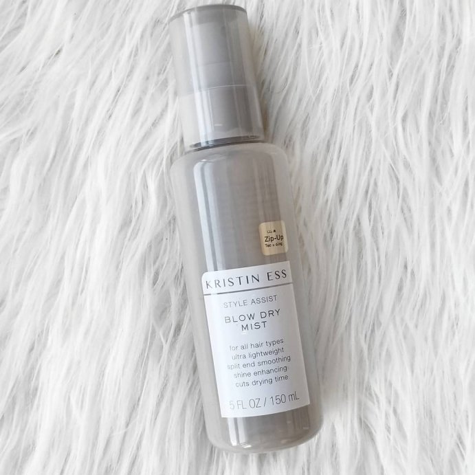 user image by @faceitbeautyxo, Kristin Ess 450&#176;F Hydrating Heat Protectant Spray - Style Assist Blow Dry Mist for Straight, Wavy + Curly Hair - 5 fl oz