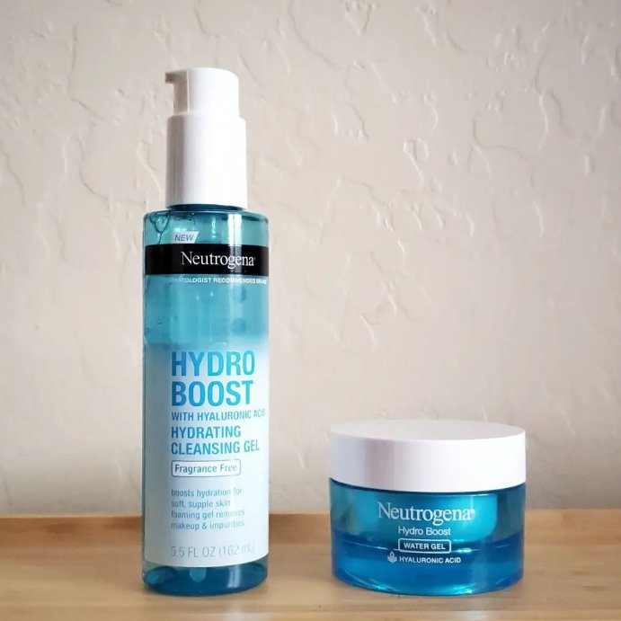 user image by @lolasamples, Neutrogena Hydro Boost Water Face Gel for Normal to Oily Skin - 1.7oz