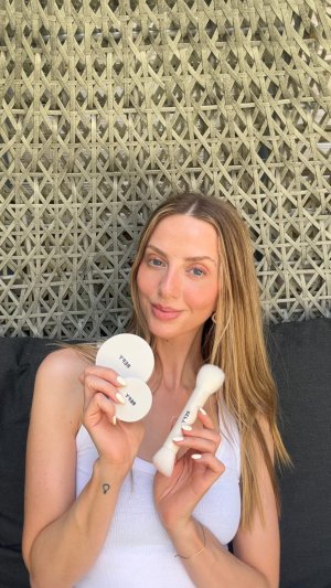 @spacenk&rsquo;s instagram video of REFY Water Bronzer,REFY Water Bronzer,REFY REFY Duo Brush 2.0