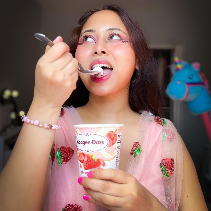 user image by @trishaisthere, Haagen-Dazs Strawberry Ice Cream - 14oz