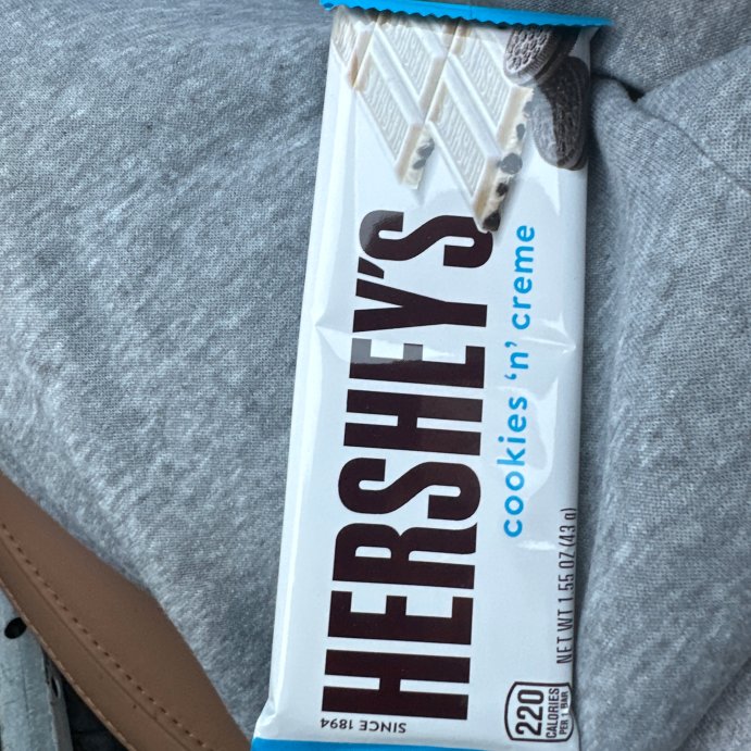 user image by hershey cookie n cream, Hershey&#39;s Cookies &#39;N&#39; Creme Candy Bar - 1.55oz