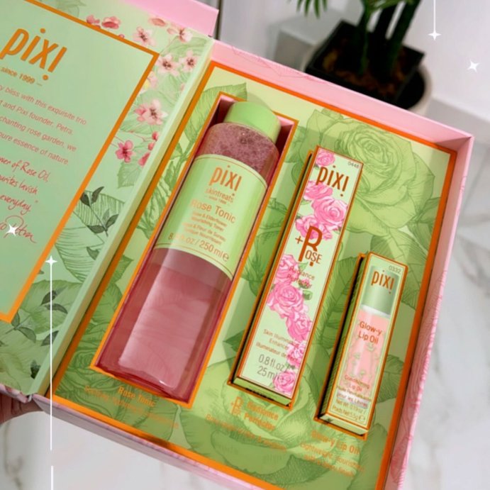 user image by @leslie___contreras, Pixi by Petra Rose Tonic
