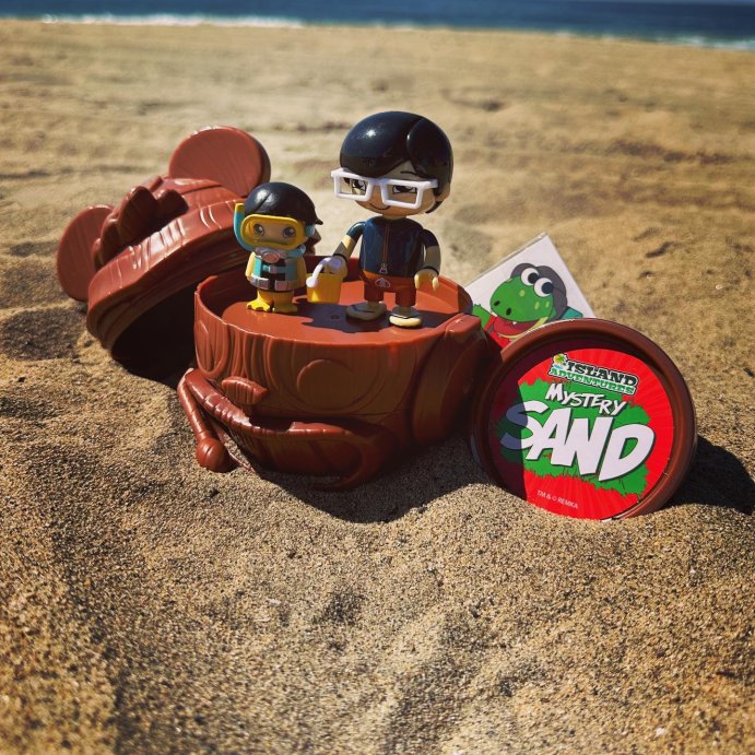 user image by @pocketwatchhq, Ryan&#39;s World Island Adventures Mystery Mini Tiki Egg