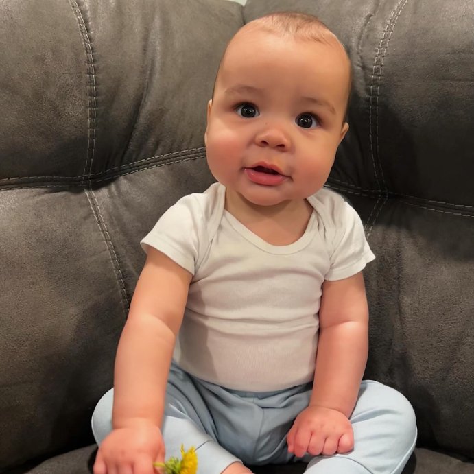 user image by @simonb.jr, Gerber Baby 4pk Short Sleeve Onesies - White