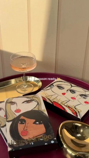 @spacenk&rsquo;s instagram video of Lisa Eldridge The Holiday Muse Set,Lisa Eldridge The Holiday Ribbon Set