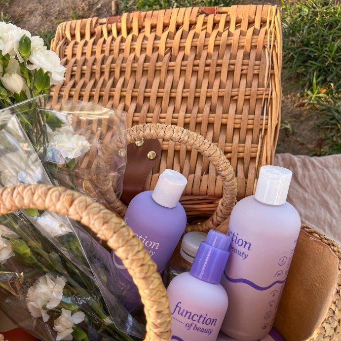 user image by @berlinlikethe.city, Function of Beauty Wavy Hair Leave-In Treatment Base with Babassu Oil - 7 fl oz