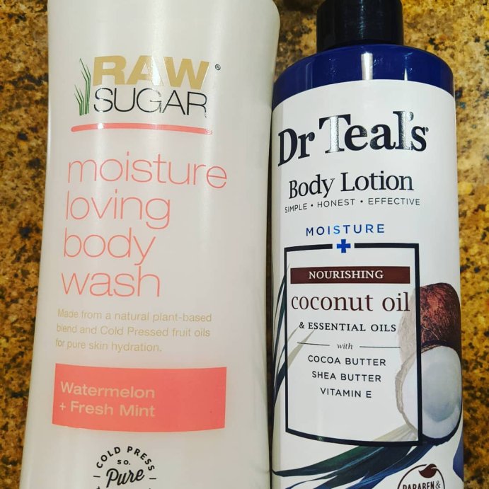 user image by @anji_bstn, Dr Teal&#39;s Nourishing Coconut Oil Body Lotion - 18 fl oz