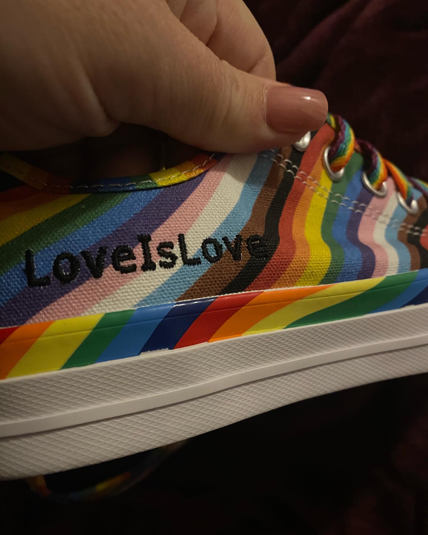 Converse rainbow store trainers