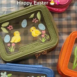 @spacenk&rsquo;s instagram video of Space NK Mini Travel Bag