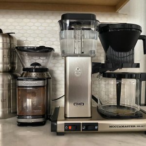 Cuisinart Supreme Grind Automatic Burr Grinder - Coffee Crossroads