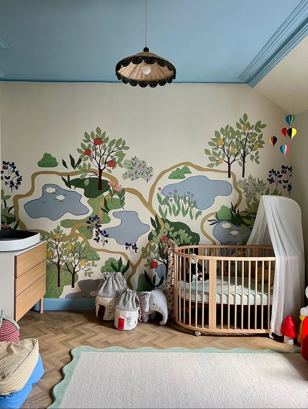 Sleepi™ ベビーベッド | ストッケ | Stokke® オンラインショップ