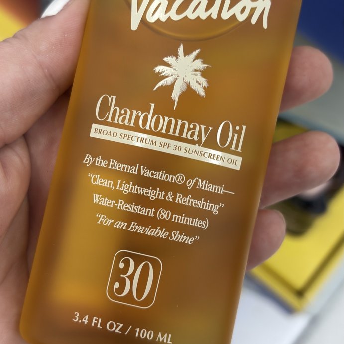 user image by @tiffanyl966, Vacation Chardonnay Oil Sunscreen - SPF 30 - 3.4 fl oz