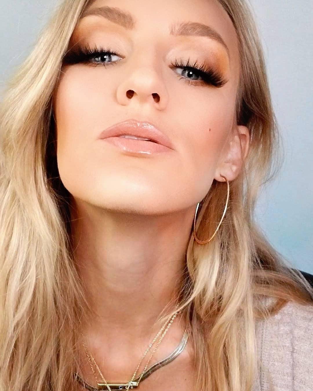 natasharegard