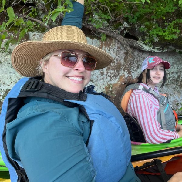 @happyfoodmn's instagram image of Columbia Women's Global Adventure Packable Hat II Straw L/XL