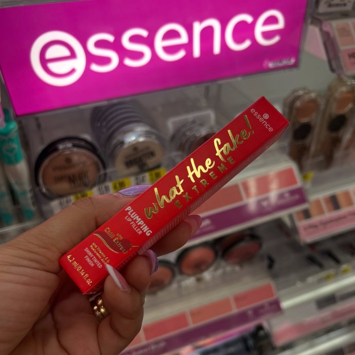 user image by @bm_girlyhunt, essence  What The Fake! Plumping Lip Filler - 0.14 fl oz