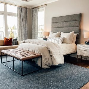 Graduated Dot Rug