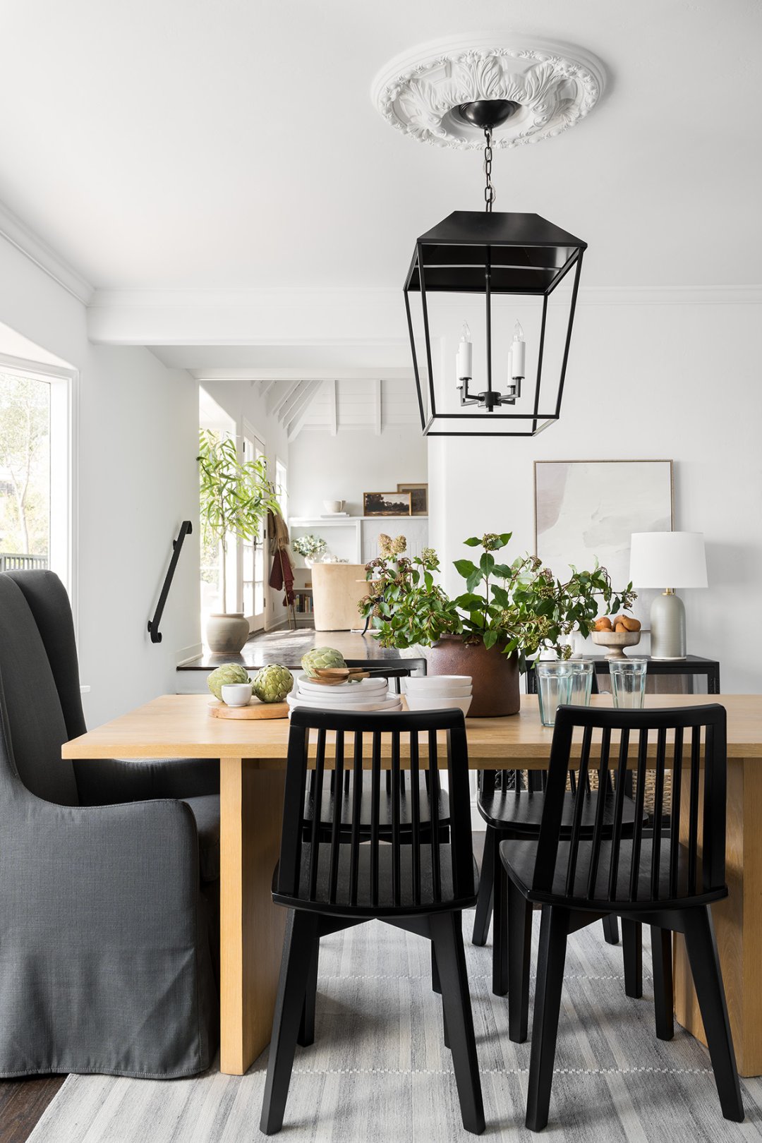 Mixing dining chair online styles