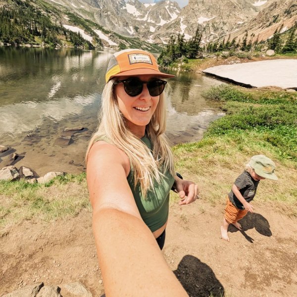 @mels_outhiking's instagram image of Cotopaxi Altitude Tech 5-Panel Hat Tamarindo/Acorn