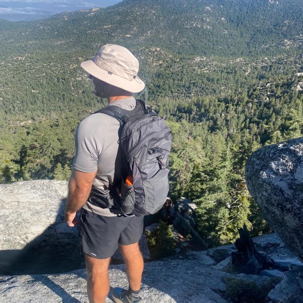@mcdaly91's instagram image of Osprey Women's Tempest 20 Pack Stealth Black M/L and REI Co-op Sahara Bucket Hat Ecru S/M