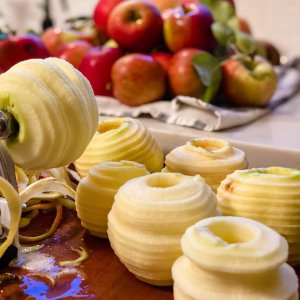 Apple peeler Aunt Hulda - Apple corer