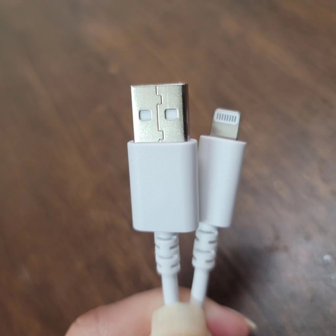 user image by @kreed222, 5&#39; Lightning to USB-A Charging Cable - dealworthy&#8482; White: Apple Connector