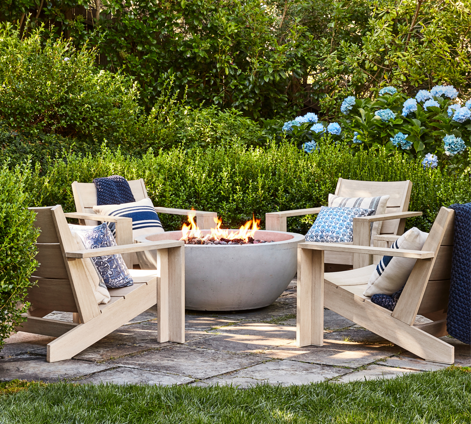 Pottery barn outdoor accessories deals