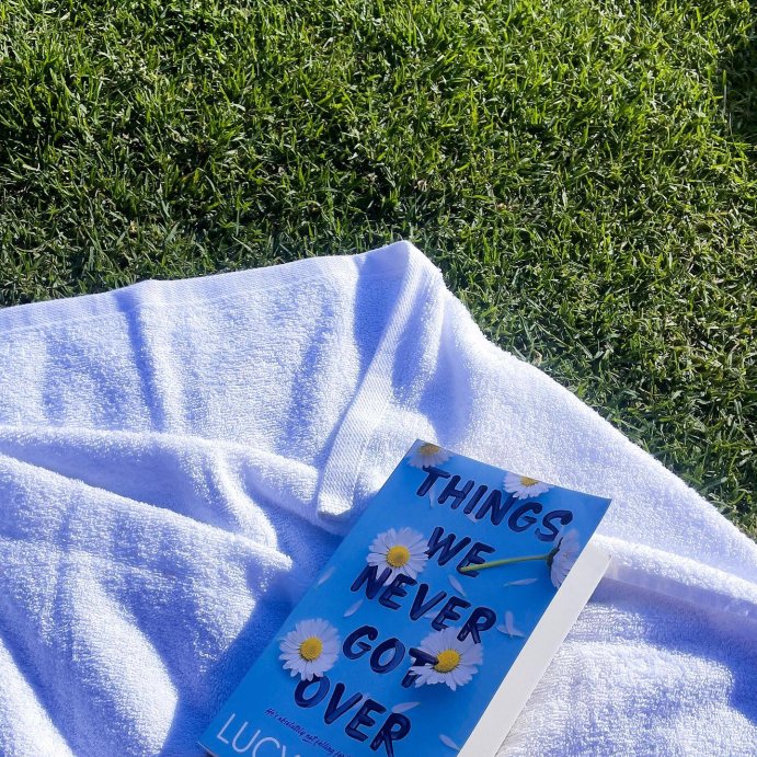 user image by @es.karenn, Things We Never Got Over - by  Lucy Score (Paperback)