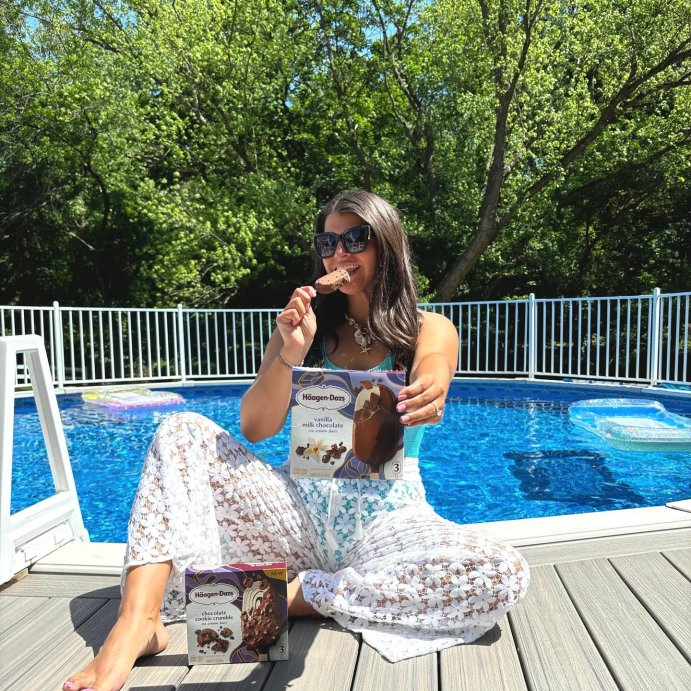 user image by @nicolelinder, Haagen-Dazs Vanilla Milk Chocolate Ice Cream Bar - 6ct