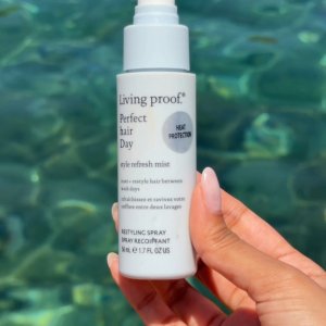 @spacenk&rsquo;s instagram video of Living Proof Style Refresh Mist