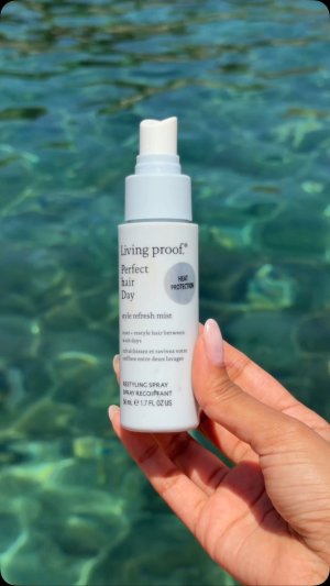 @spacenk&rsquo;s instagram video of Living Proof Style Refresh Mist