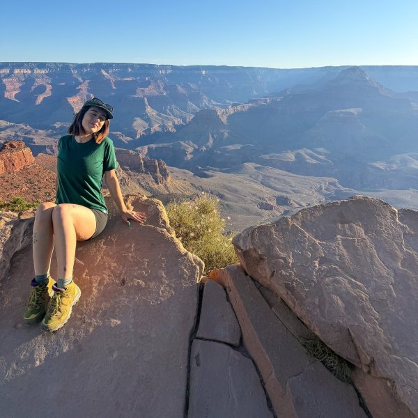 @nomaddiie's instagram image of The North Face Women's Hedgehog 3 Mid Waterproof Hiking Boots Sahara/Caraway Seed 5 and REI Co-op On The Trail Cap Heritage Spruce