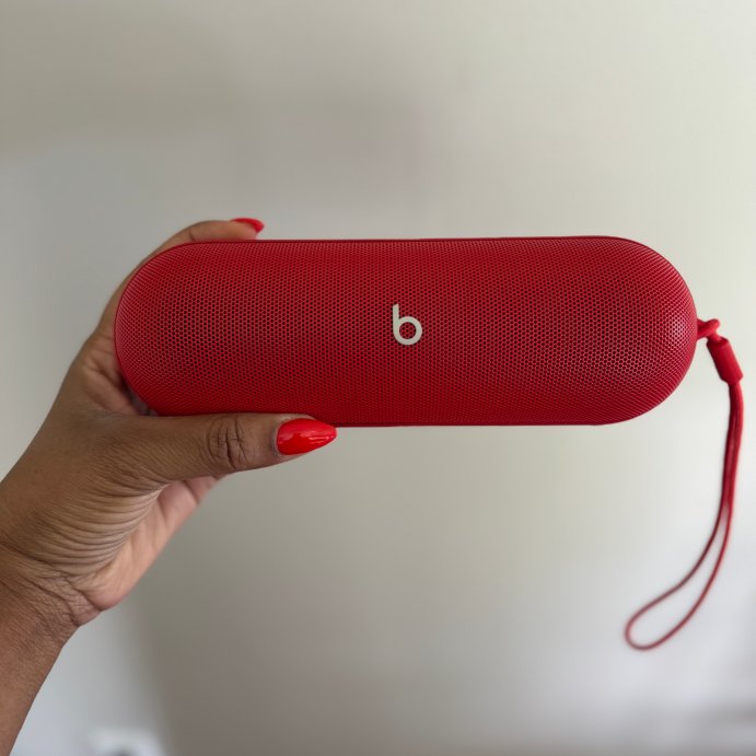 user image by jehava_brown, Beats Pill Wireless Bluetooth Speaker