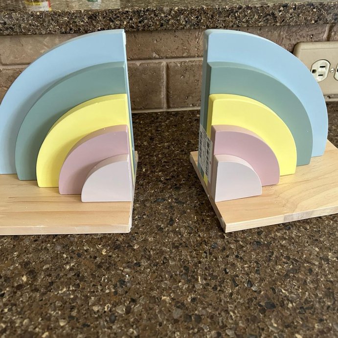 user image by @groovy_red, Rainbow Bookends - Cloud Island&#8482;