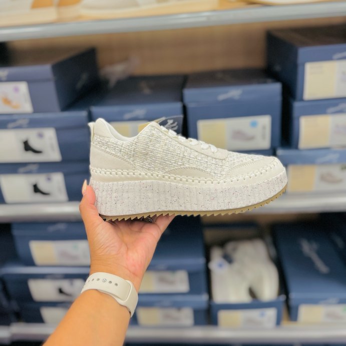 user image by @vidafrancoblog, Women's Persephone Sneakers with Memory Foam Insole - Universal Thread™